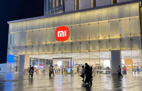 “国货之光”小米，如何一步步成长为进击的巨人？