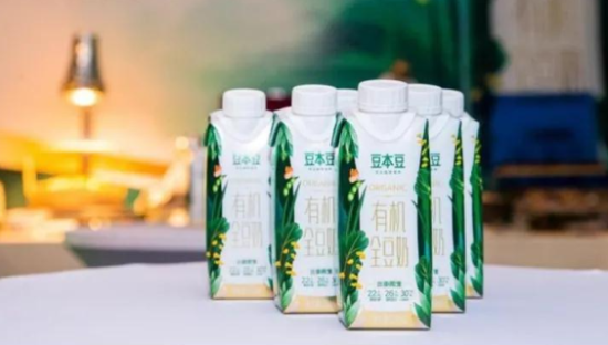 百亿市场领头羊，豆本豆凭什么将中国豆奶扶上快车道？
