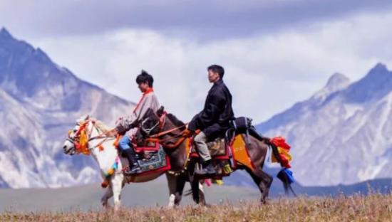 纪录片里的那些文案，才是文案界的天花板