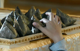 年轻人不喜老年人不爱，4亿只粽子卖给了谁？