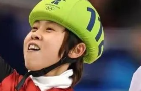 王濛唠嗑式解说，每一句都是梗哈哈哈哈哈哈哈哈哈