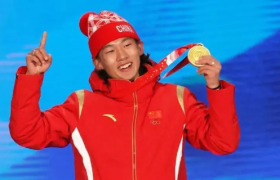 苏翊鸣每天拒绝100个代言，谷爱凌凭啥躺枪被骂？