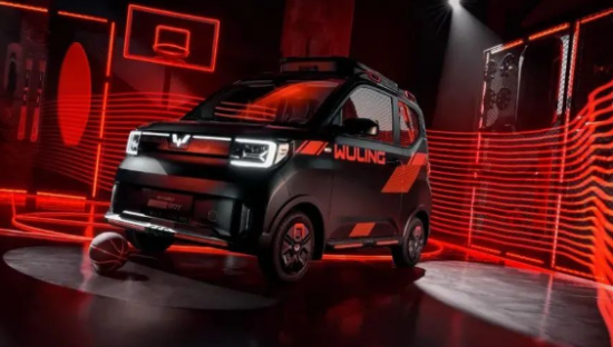 跨界游戏圈？五菱真有你的