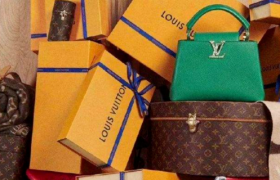 消费低迷，奢侈品又涨价