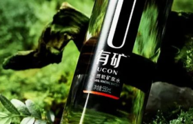 元气森林卖矿泉水，这设计真的“有矿”！！！