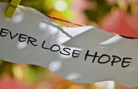 35句勇敢清醒的文案句子！