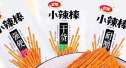 卫龙包装设计惹争议！被指打低俗擦边球？