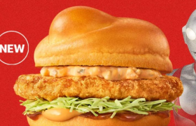 当奥特曼遇上麦当劳... 先来个LOGO