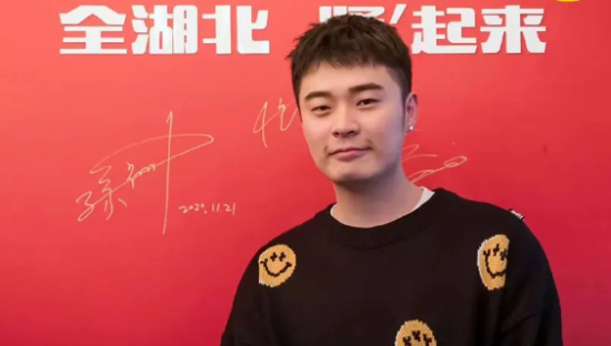 收割3.8亿后，陈赫正式退出！