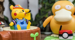 成年人的疯狂，不止“可达鸭”