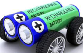 宁德时代的未来，要看特斯拉蔚小理的脸色？