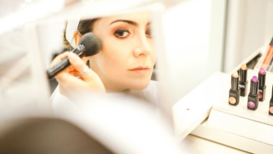 完美日记走下神坛，逸仙电商何以为继？