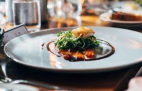 平均4.7分，今年大众点评的热门餐厅都怎么样？