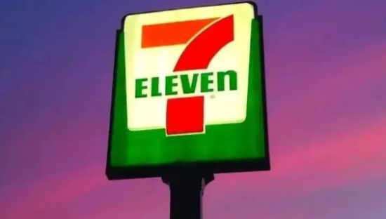 7-11“甩锅式”公关，给我看笑了