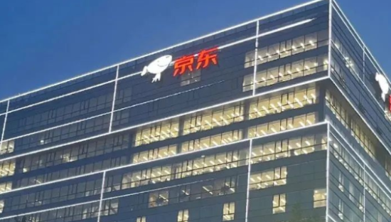 京东试水做“餐饮外卖”，能否让“双雄”变“三国”？