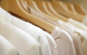 南极电商：左脚陷于吊牌，右脚困于流量