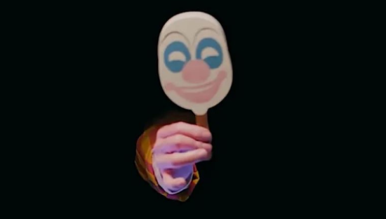 买网红雪糕的我，成了大冤种