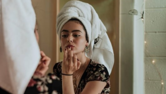 坐拥1200亿，她又要IPO敲钟了