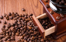 疯狂开店！疫情下，咖啡赛道为何能逆势上扬？