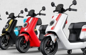 市值“膝盖斩”，小牛电动高端之路走不通？