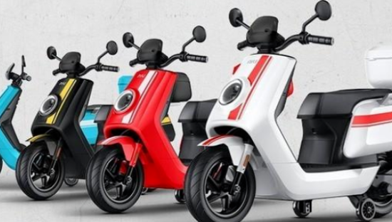 市值“膝盖斩”，小牛电动高端之路走不通？