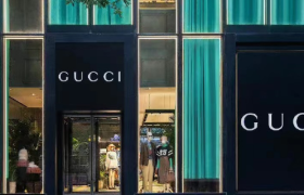 睡一晚7万块！GUCCI这个操作太“狗”了