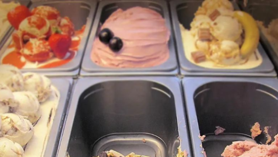 冰柜，便利店的老虎机