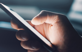 付费惹众怒，“屡败屡战”的视频平台变现有多急？