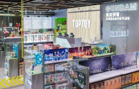 十元店失宠，叶国富嬗变