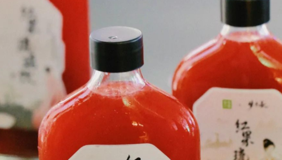 盼儿喊你喝茶了！奈雪x《梦华录》联名新品宋风包装，好美！