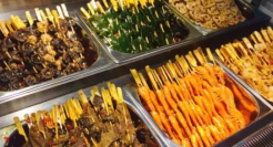 “我被餐饮刺客偷袭了...”