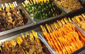 “我被餐饮刺客偷袭了...”