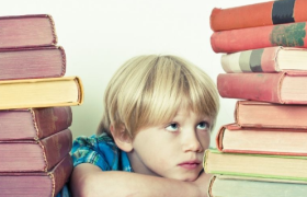 抢滩AI学习机，网易、百度各有妙招？