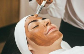 高考结束的00后们，捧红了几家医美上市公司