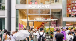 泡泡玛特正在被“抛弃”