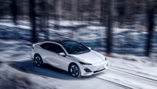 深蓝SL03：有性价比没惊喜