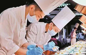 资本做局的“预制菜”，最终成为一盘“韭菜”？