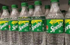 雪碧不绿了，放弃绿瓶设计！网友：透明是没有灵魂的！