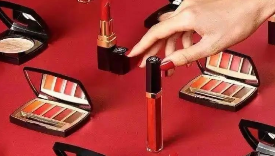 中国美妆决战七夕