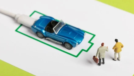 新能源车后市场：华胜、蔚来、途虎严阵以待