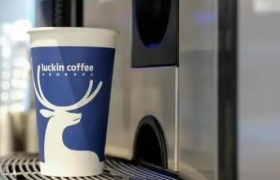 咖啡内卷，瑞幸逆势