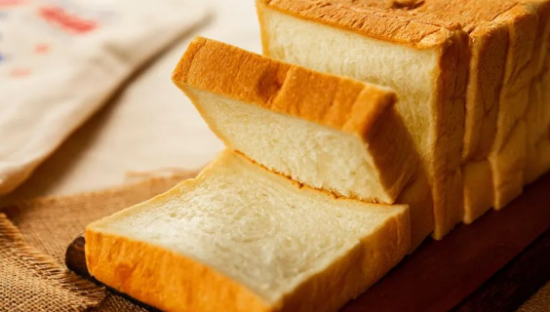 老式烘焙再退一城，面包仍需回归「附近」