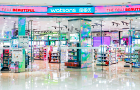 半年营收83亿，屈臣氏凭什么？