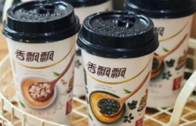 市值蒸发超100亿，香飘飘“摆烂”了？