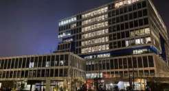 罗永浩和薇娅力捧的带货女明星，翻车了