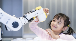 百度、网易有道、科大讯飞“掘金”教育智能硬件