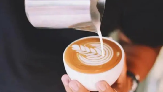 咖啡赛道：生死竞速