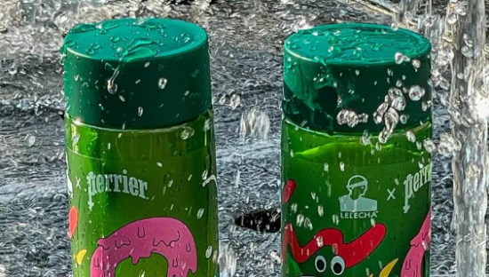 乐乐茶x巴黎水联名上新！涂鸦风设计超in！