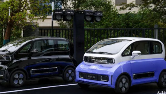 五菱X大疆推出智能纯电车，技术设计很“炸”！越野车也要来了？