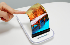 显示屏的三国“世纪之战”